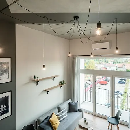Przy Lotnisku Apartment Wroclaw